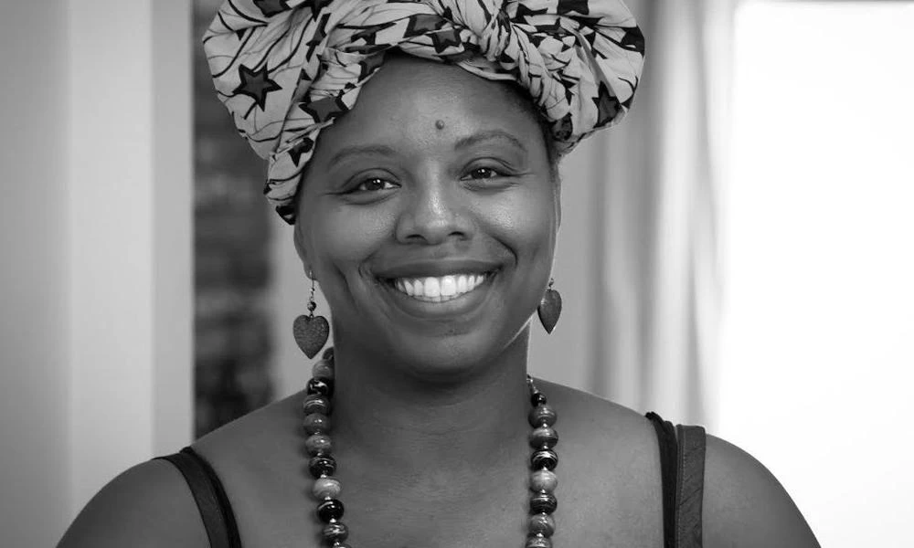 Η κυρία Black Lives Matter αγόρασε υπερπολυτελή βίλα